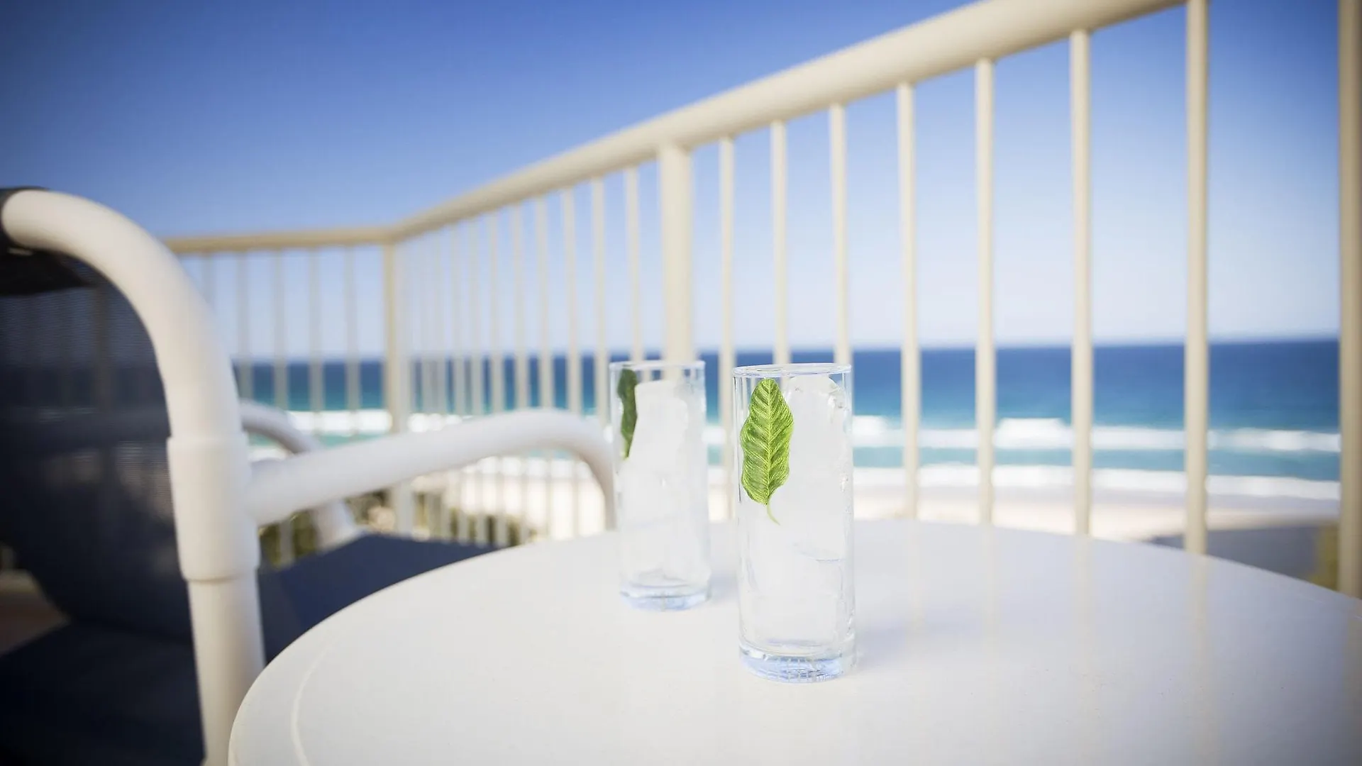 Breakfree Beachpoint Gold Coast Aparthotel